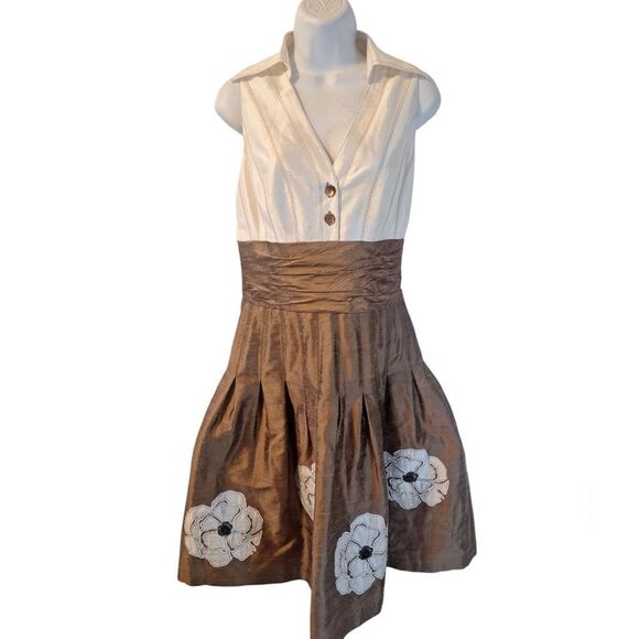Kay Unger brown , champagne silk dress with floral button accent size 10 - Picture 3 of 10
